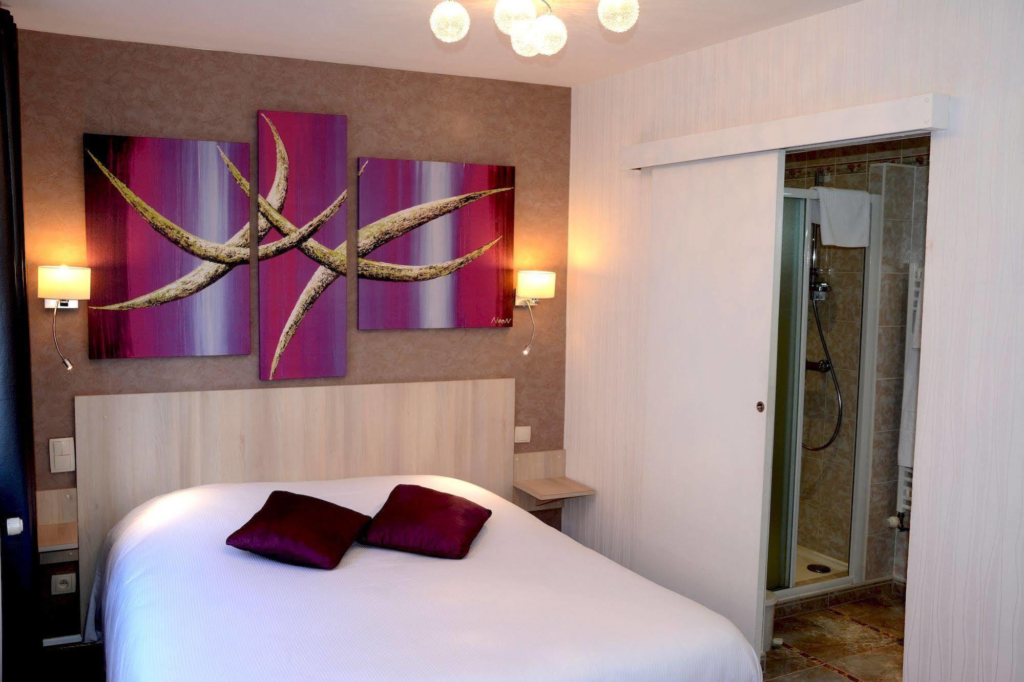Logis Hotel Du Centre - Halte Ideale En Cyclotourisme Avec Garage A Velos Clos Molsheim Eksteriør bilde